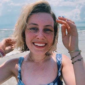 Meet your Posher, Lillian